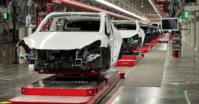 Tesla announces Gigafactory Mexico - The Verge