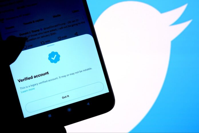 Twitter Will Begin Removing Blue Checkmarks April 1
