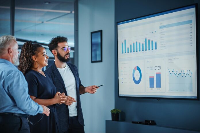A Guide to Visualizing Data in Your Pitch Deck