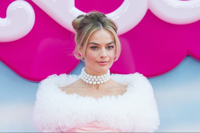'Barbie' Star Margot Robbie Paid Mom's Mortgage With Earnings