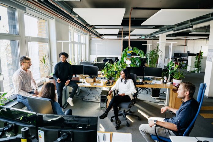 In Times of Uncertainty, Is Employee Transparency Helpful?