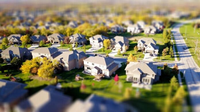 Unveiling the Hottest Real Estate Cities and Regions to Target in August: NYC, Chicago, LA, and More!