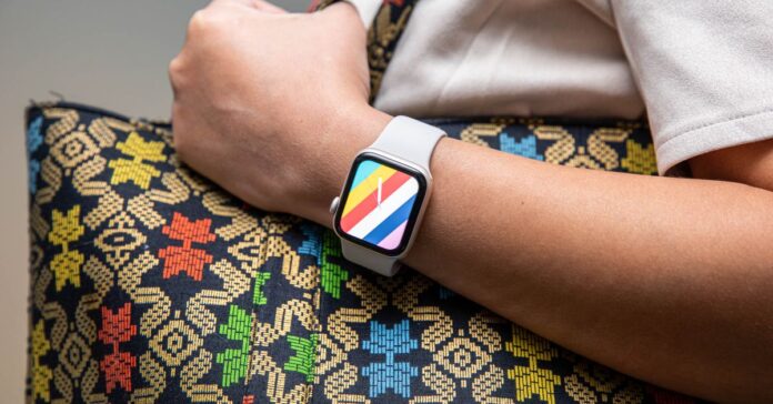 The latest Apple Watch SE is matching its lowest price to date this weekend