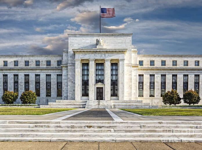 Bitcoin Faces Downward Pressure Amid Market Jitters and Regulatory Uncertainty – Blockchain News, Opinion, TV and Jobs